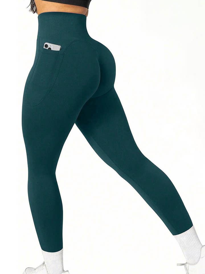 SculptSeam Pocket Scrunch Legging