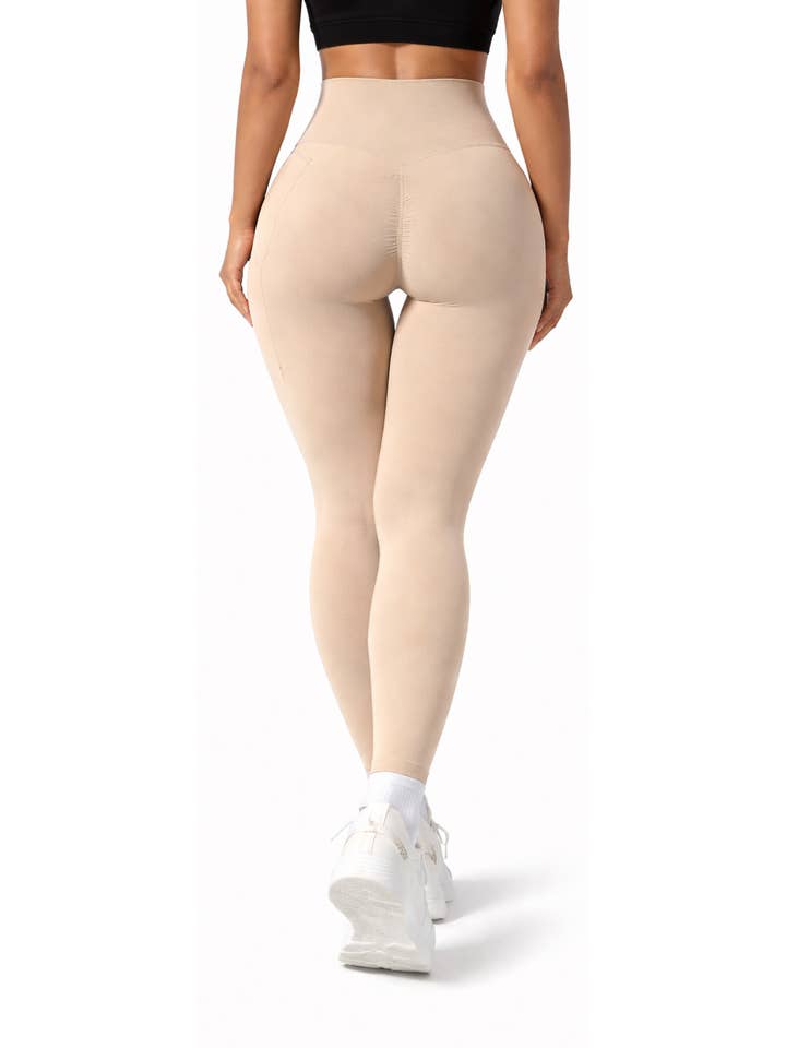 SculptSeam Pocket Scrunch Legging